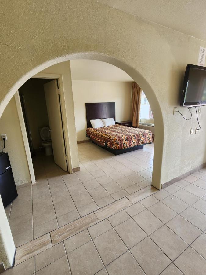 Hometown Inn And Suites Mesquite Εξωτερικό φωτογραφία